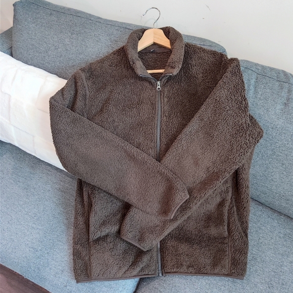 UNIQLO 2019 Fluffy Yarn Fleece Full-zip Jacket Dark Brown L size - Picture 2 of 12